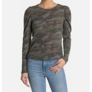 Good Luck Gem Pullover